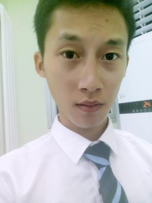 李根