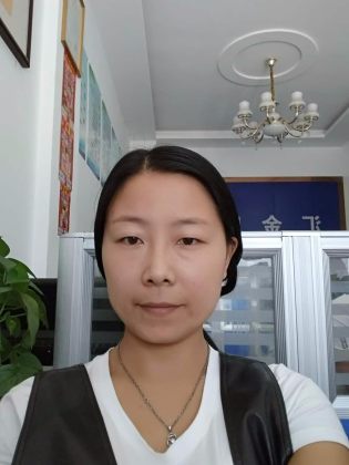 张坤