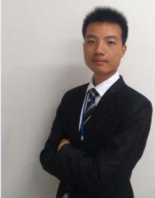 李龙