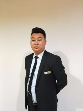 成凯