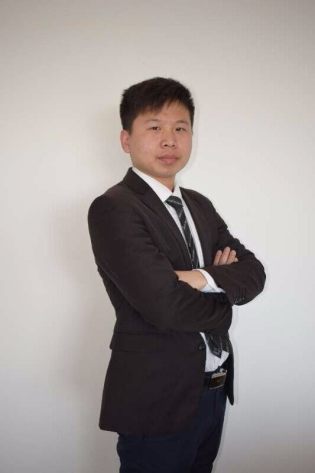 李振帅