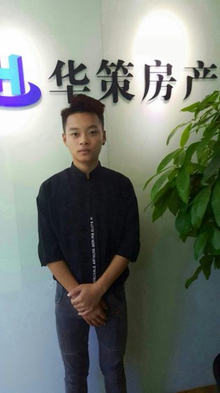 李超