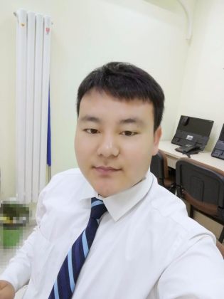 张明明