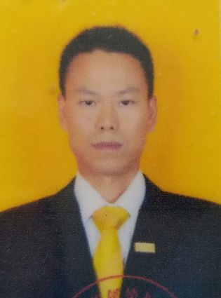 李在伦