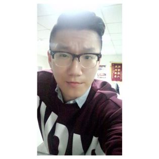李岳呈