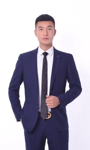 焦士璇