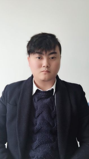 雷杰