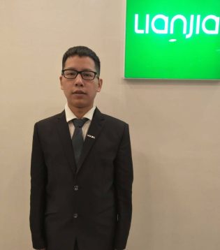 严凯
