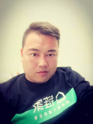 任洪伟