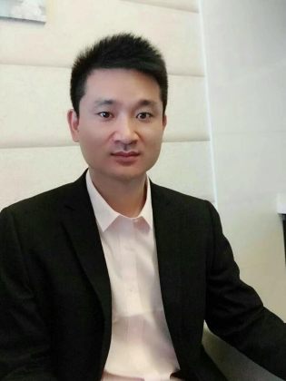 龙会飞