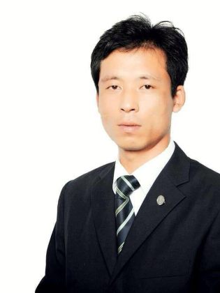 万里鹏