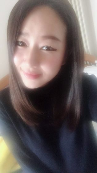 初丽丽