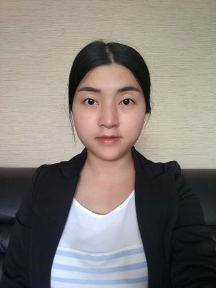 吕丽媛