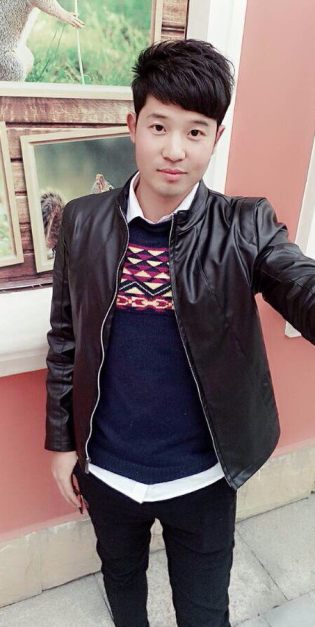 李英杰
