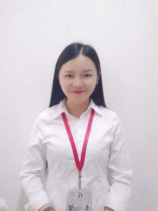 张晏雯