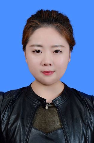 周菁