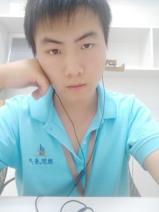周鑫
