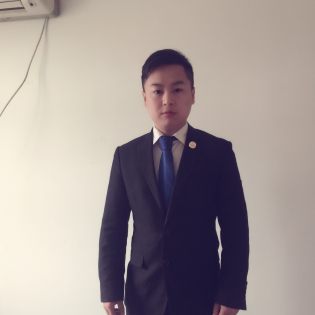贺翔