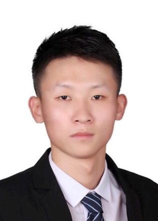 李国新