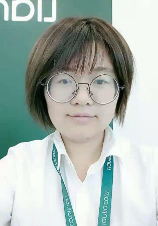 卜颖