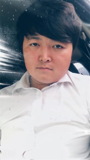 黄浩强