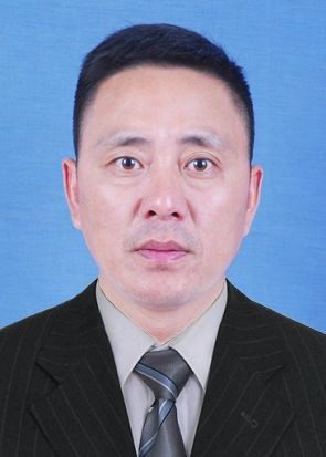 余根成