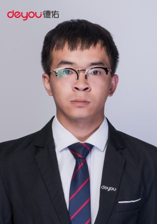 赵静