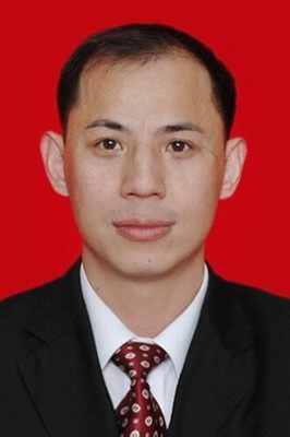 靳义平