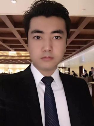 顾典飞