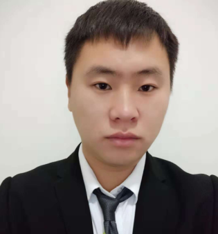 王飞翔