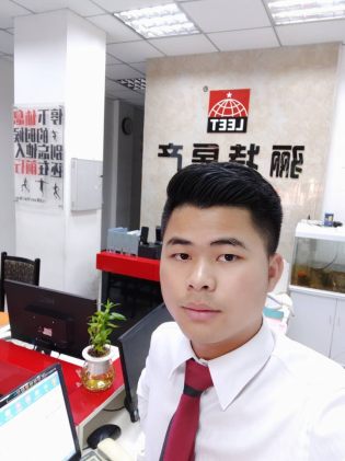 郑小华