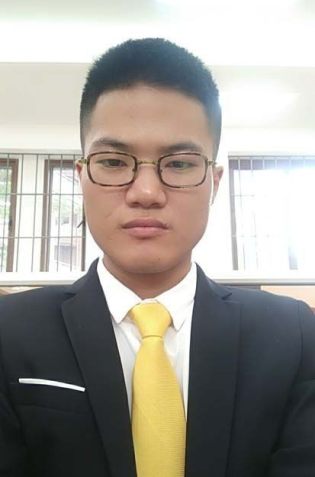 张坤