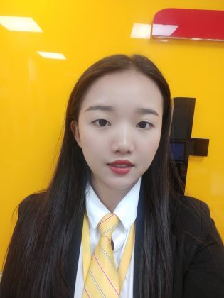 李莹莹