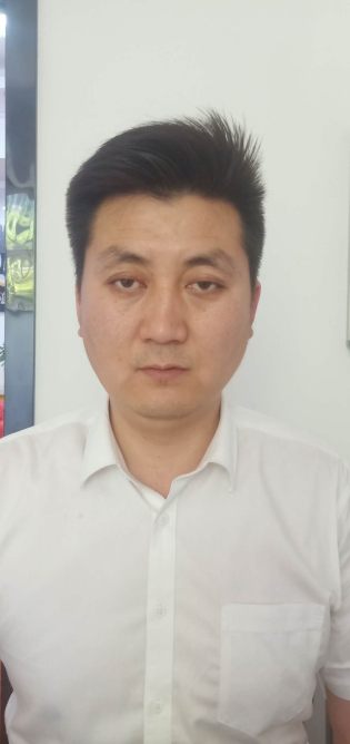 刘旭霄