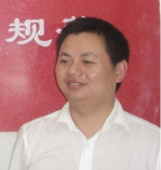 李金平