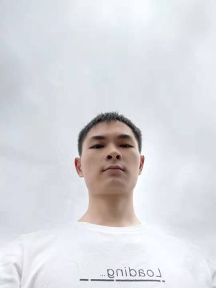 向东