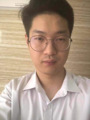 严征博