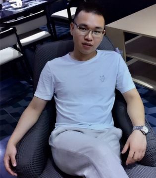 张思哲