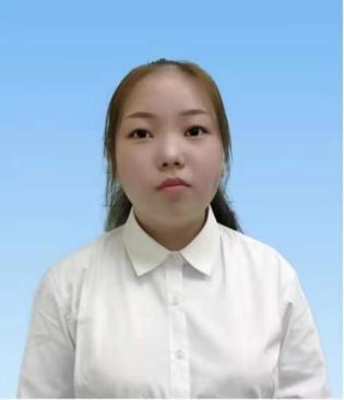 屈雪娜