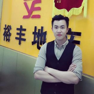 黄坤