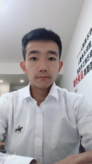雷杰