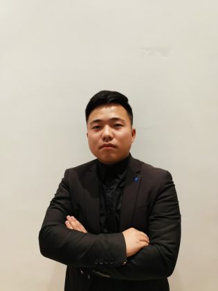 王欣