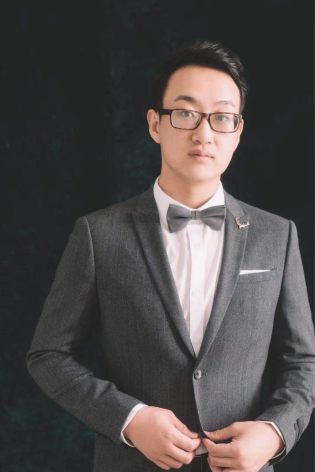 刘少博