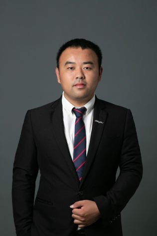 李宾
