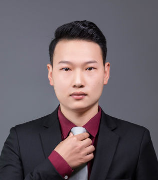 谢刚