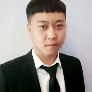 刘昕