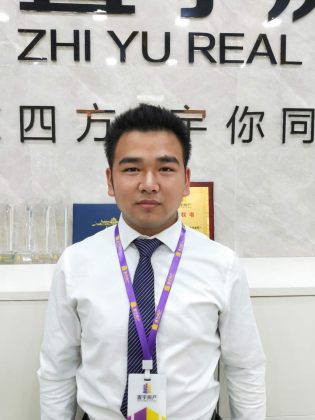 刘思君