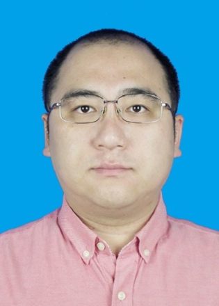 李墨