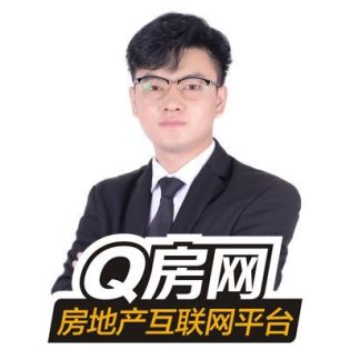 龙如潭