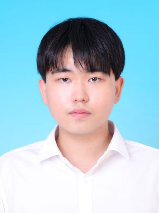 李昊轩